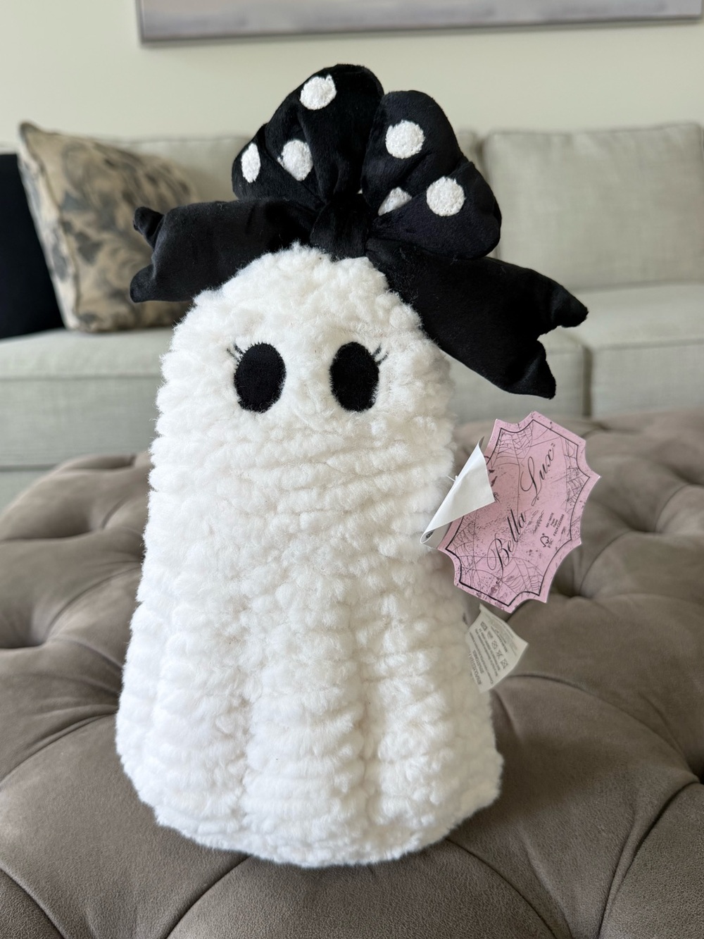 NWT Bella Lux Plush White Ghost Accent with Black Polka-Dot Bow Halloween